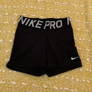 NIKE PROS